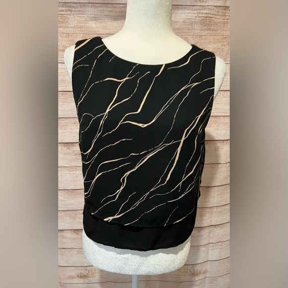 Vintage Jacqueline Ferrar Top 10 and Black Skirt with Cream stripes size 6 - Picture 7 of 9